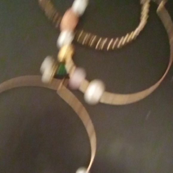 Elegant Beaded Necklace with Love Pendant - Picture 9 of 11